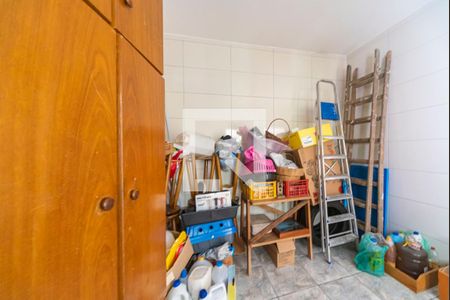 Casa à venda com 252m², 3 quartos e 4 vagasQuarto de Serviço