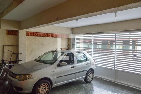 Casa à venda com 170m², 3 quartos e 2 vagasGaragem
