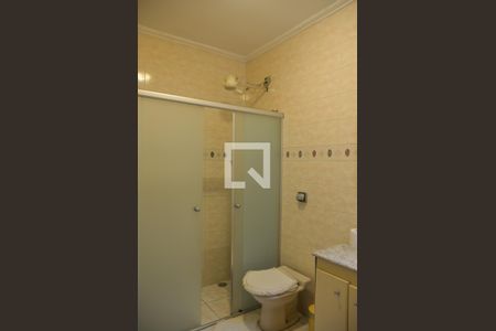 Casa à venda com 170m², 3 quartos e 2 vagasBanheiro