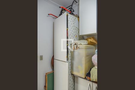 Casa à venda com 170m², 3 quartos e 2 vagasQuarto de Serviço