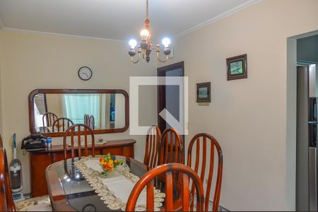 Casa à venda com 170m², 3 quartos e 2 vagasSala de Jantar