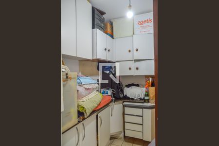 Casa à venda com 170m², 3 quartos e 2 vagasQuarto de Serviço