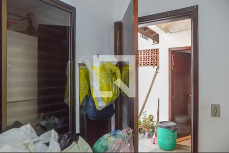 Casa à venda com 170m², 3 quartos e 2 vagasQuarto de Serviço