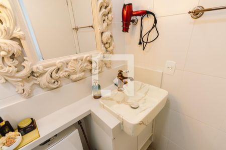 Apartamento à venda com 62m², 3 quartos e 2 vagasBanheiro da Suíte 1