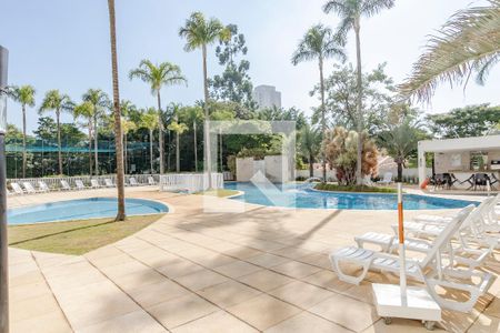 Apartamento à venda com 121m², 3 quartos e 2 vagas Apartamento à venda com 121m², 3 quartos e 2 vagasPiscina
