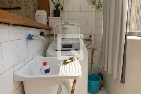 Apartamento à venda com 62m², 2 quartos e sem vaga Apartamento à venda com 62m², 2 quartos e sem vagaÁrea de Serviço