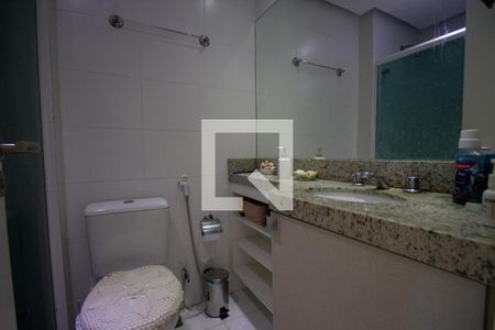 Apartamento à venda com 210m², 3 quartos e 2 vagasBanheiro da Suíte 2