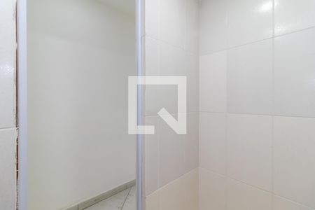 Apartamento à venda com 84m², 3 quartos e 1 vaga Apartamento à venda com 84m², 3 quartos e 1 vagaBanheiro 2