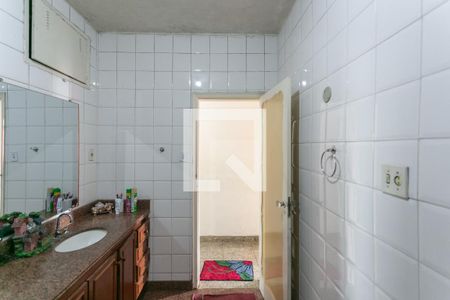 Apartamento à venda com 146m², 4 quartos e sem vaga Apartamento à venda com 146m², 4 quartos e sem vagaBanheiro