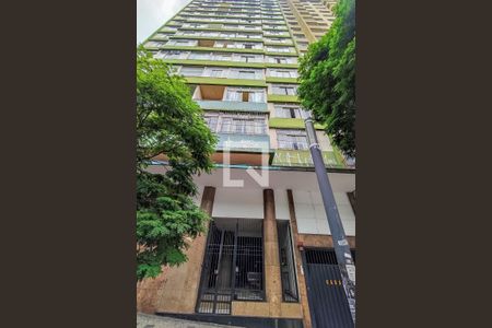 Apartamento à venda com 146m², 4 quartos e sem vaga Apartamento à venda com 146m², 4 quartos e sem vagaFachada