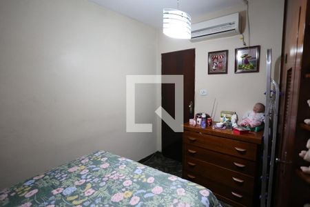 Casa à venda com 80m², 3 quartos e 1 vagaSuíte