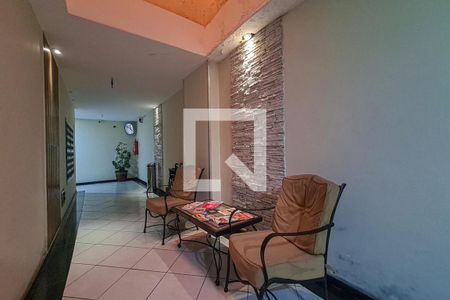 Apartamento à venda com 54m², 2 quartos e 1 vaga Apartamento à venda com 54m², 2 quartos e 1 vagaHall social