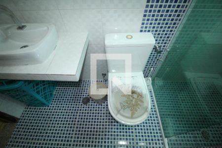 Casa à venda com 250m², 3 quartos e 2 vagasBanheiro 2