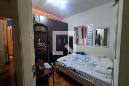 Casa à venda com 212m², 5 quartos e 3 vagas Casa à venda com 212m², 5 quartos e 3 vagasQuarto 3