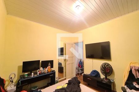 Casa à venda com 212m², 5 quartos e 3 vagas Casa à venda com 212m², 5 quartos e 3 vagasQuarto 2