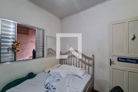 Casa à venda com 212m², 5 quartos e 3 vagas Casa à venda com 212m², 5 quartos e 3 vagasQuarto 3