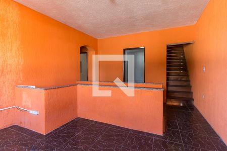 Sala de casa para alugar com 3 quartos, 150m² em Jundiapeba, Mogi das Cruzes
