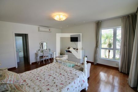 Casa à venda com 560m², 7 quartos e sem vaga Casa à venda com 560m², 7 quartos e sem vagaSuíte 4