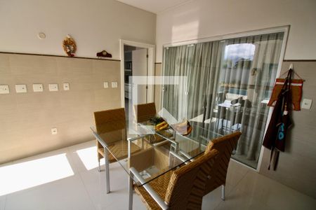 Casa à venda com 560m², 7 quartos e sem vaga Casa à venda com 560m², 7 quartos e sem vagaEspaço Gourmet