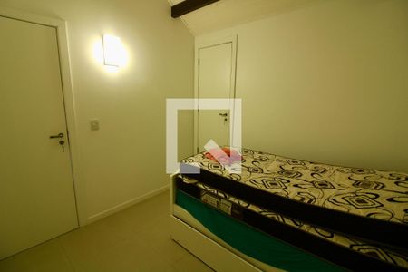 Casa à venda com 560m², 7 quartos e sem vaga Casa à venda com 560m², 7 quartos e sem vagaQuarto 1