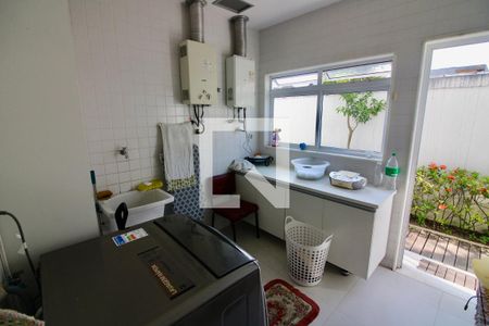 Casa à venda com 560m², 7 quartos e sem vaga Casa à venda com 560m², 7 quartos e sem vagaÁrea de Serviço