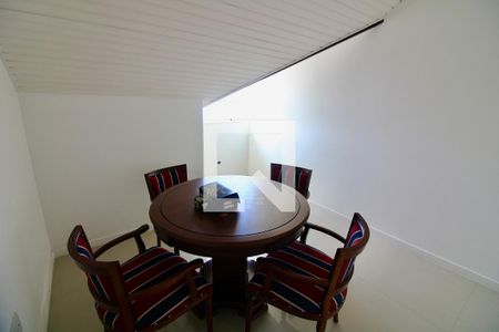 Casa à venda com 560m², 7 quartos e sem vaga Casa à venda com 560m², 7 quartos e sem vagaQuarto 2