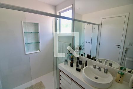 Casa à venda com 560m², 7 quartos e sem vaga Casa à venda com 560m², 7 quartos e sem vagaBanheiro da Suíte 1