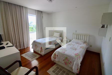 Casa à venda com 560m², 7 quartos e sem vaga Casa à venda com 560m², 7 quartos e sem vagaSuíte 2