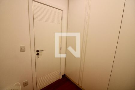 Casa à venda com 560m², 7 quartos e sem vaga Casa à venda com 560m², 7 quartos e sem vagaCloset da suíte 1