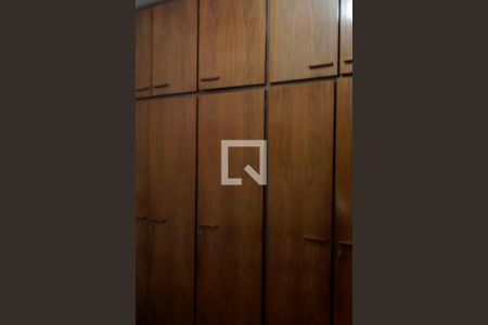 Casa à venda com 437m², 5 quartos e 1 vaga