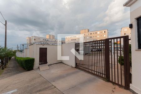 Apartamento à venda com 49m², 2 quartos e 1 vaga Apartamento à venda com 49m², 2 quartos e 1 vagaFachada