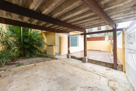 Casa à venda com 184m², 4 quartos e 2 vagas Casa à venda com 184m², 4 quartos e 2 vagasGaragem