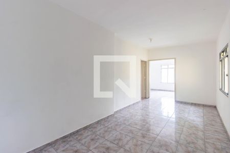 Casa à venda com 184m², 4 quartos e 2 vagas Casa à venda com 184m², 4 quartos e 2 vagasSala de Jantar