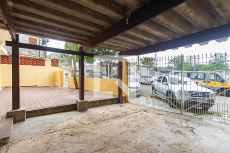 Casa à venda com 184m², 4 quartos e 2 vagas Casa à venda com 184m², 4 quartos e 2 vagasQuintal