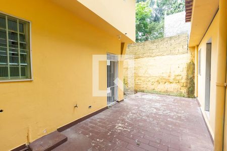 Casa à venda com 184m², 4 quartos e 2 vagas Casa à venda com 184m², 4 quartos e 2 vagasQuintal