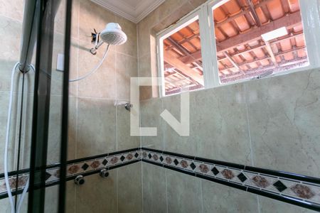 Apartamento à venda com 300m², 3 quartos e 1 vaga Apartamento à venda com 300m², 3 quartos e 1 vagaBanheiro da Suíte 2