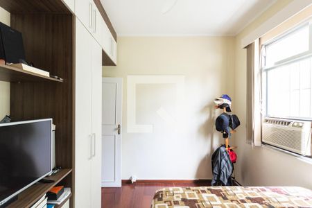 Apartamento à venda com 100m², 3 quartos e 1 vagaQuarto 2