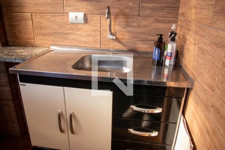 Casa à venda com 140m², 5 quartos e 3 vagas Casa à venda com 140m², 5 quartos e 3 vagasChurrasqueira