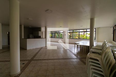 Apartamento à venda com 70m², 3 quartos e sem vagaÁrea comum - Salão de festas