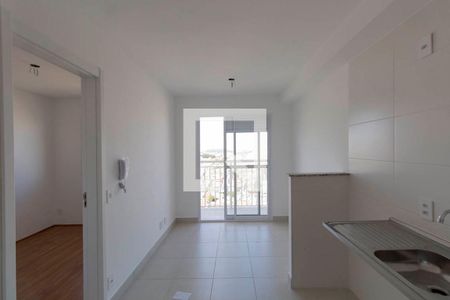 Sala e Cozinha Integrada de apartamento para alugar com 1 quarto, 29m² em Vila Ré, São Paulo