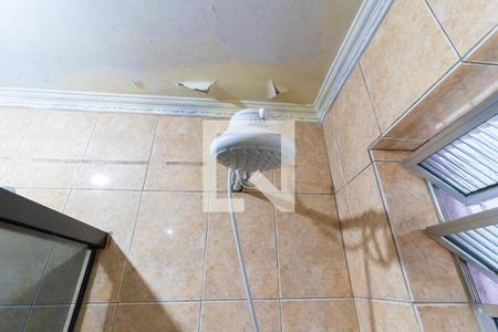 Casa à venda com 320m², 3 quartos e 2 vagasChuveiro