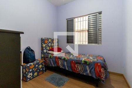 Casa à venda com 320m², 3 quartos e 2 vagasQuarto 2