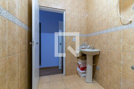 Casa à venda com 320m², 3 quartos e 2 vagasBanheiro da Suíte