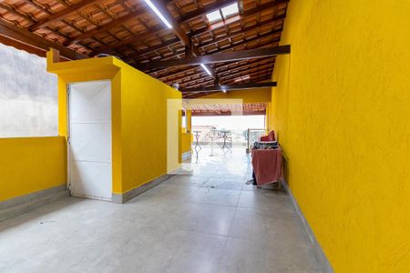 Casa à venda com 320m², 3 quartos e 2 vagasSalão de Festas