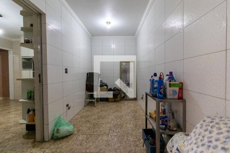 Casa à venda com 320m², 3 quartos e 2 vagasÁrea de Serviço