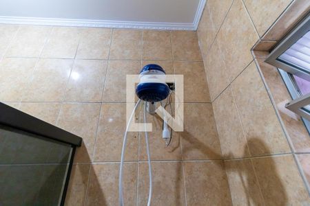 Casa à venda com 320m², 3 quartos e 2 vagasChuveiro