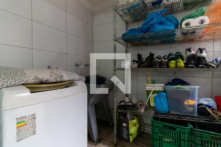 Casa à venda com 320m², 3 quartos e 2 vagasÁrea de Serviço