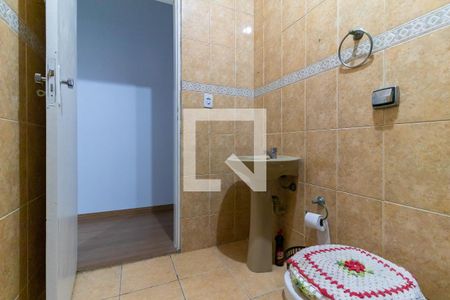 Casa à venda com 320m², 3 quartos e 2 vagasBanheiro 2