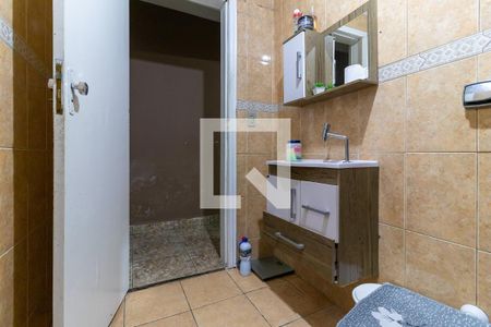 Casa à venda com 320m², 3 quartos e 2 vagasBanheiro 3