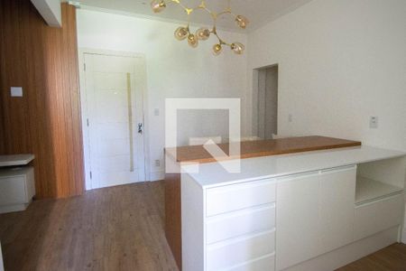 Cozinha de apartamento para alugar com 1 quarto, 46m² em Copacabana, Rio de Janeiro